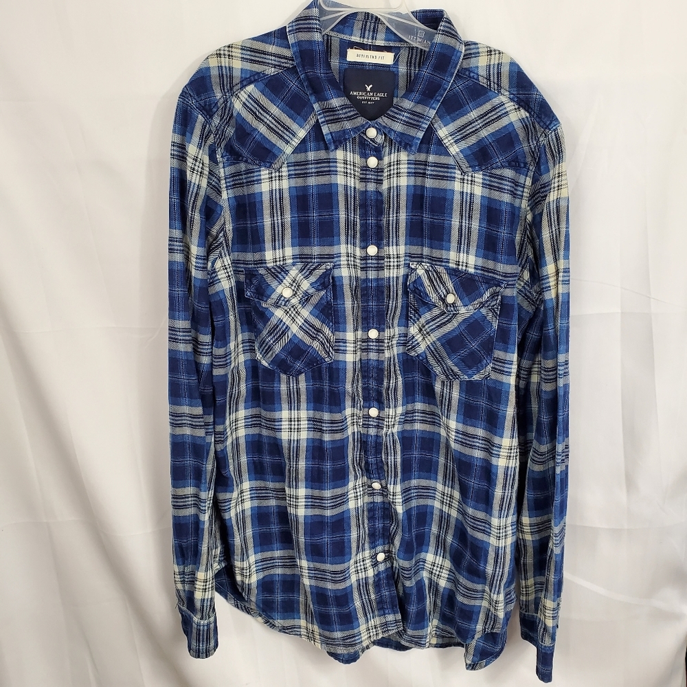 American Eagle Women's M Shirt Pearl Snap Buttons
